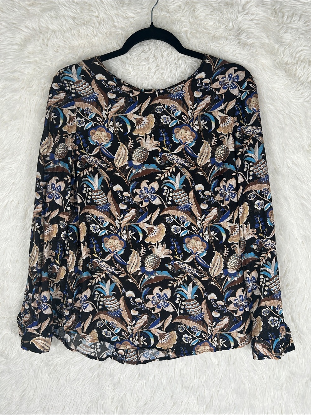 J. McLaughlin Floral Print Long Sleeve Women’s Top - Black & Blue
